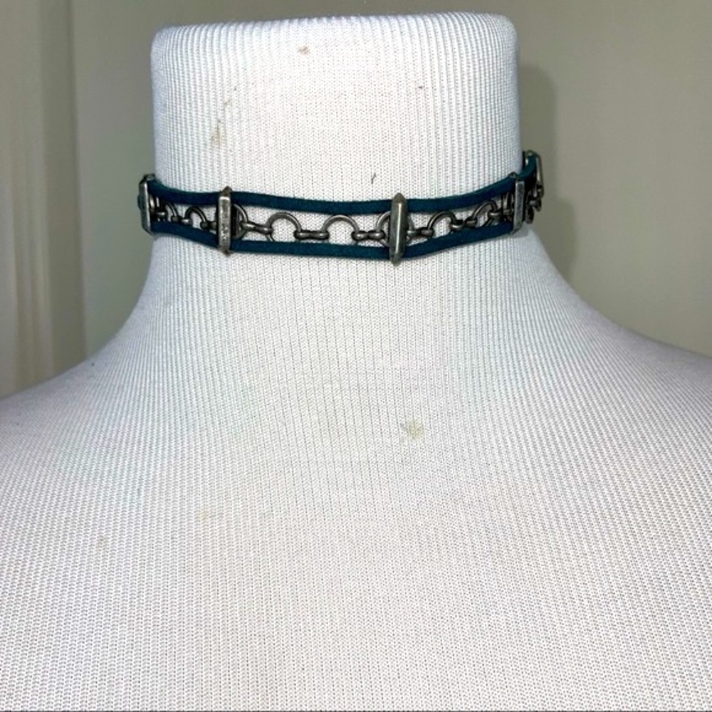 Ettika REVOLVE Teal Suede Leather Choker Pewter Accents - Picture 4 of 10